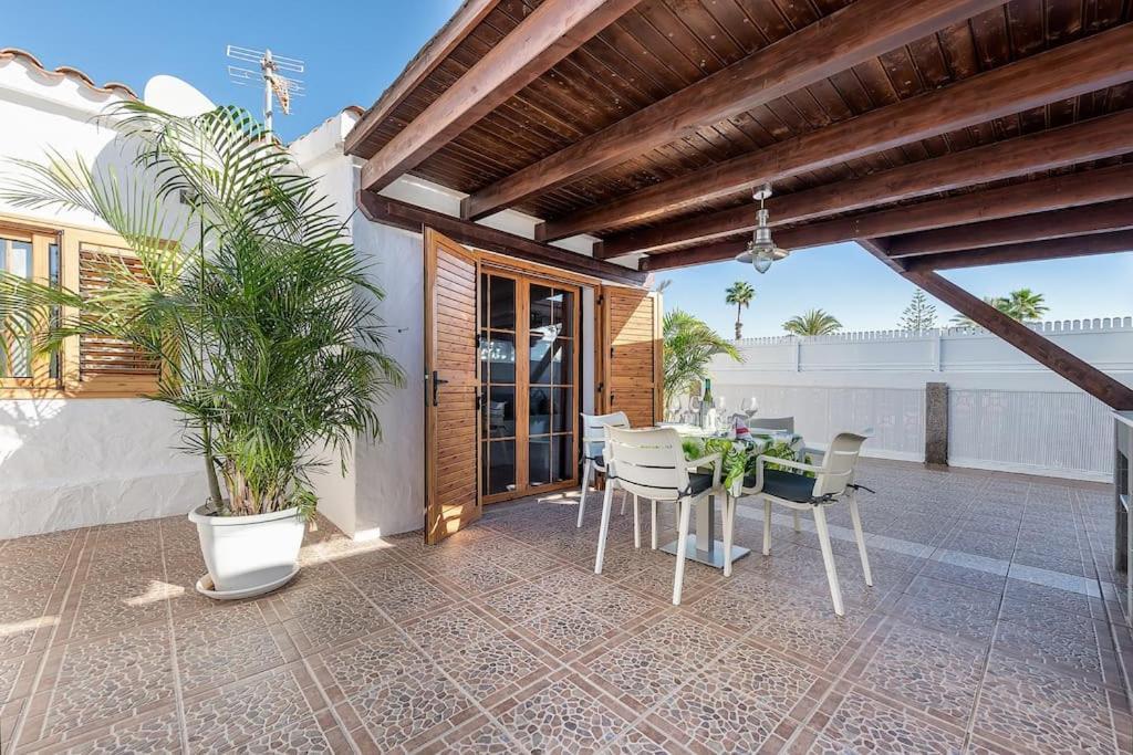 Bungalows Los Arcos 77 San Bartolomé Eksteriør bilde
